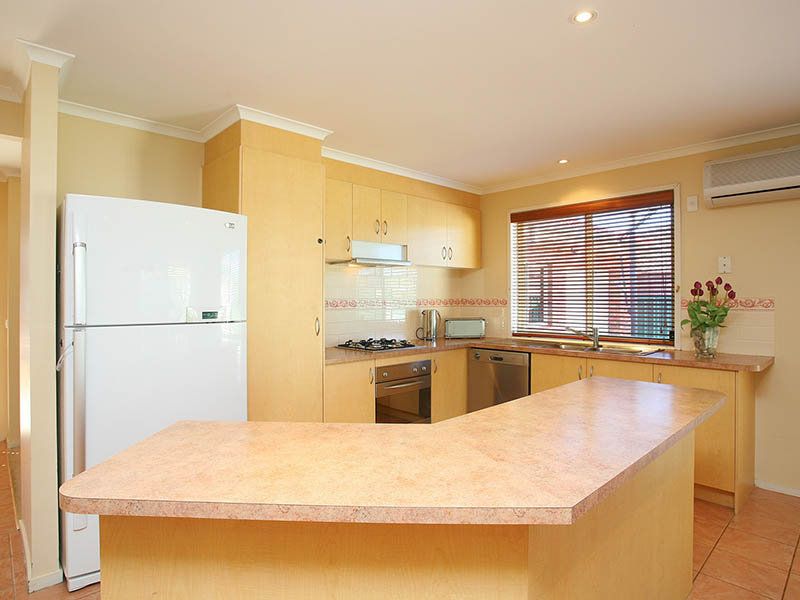 24 Perkins Grove, Burnside - Thumbnail 3