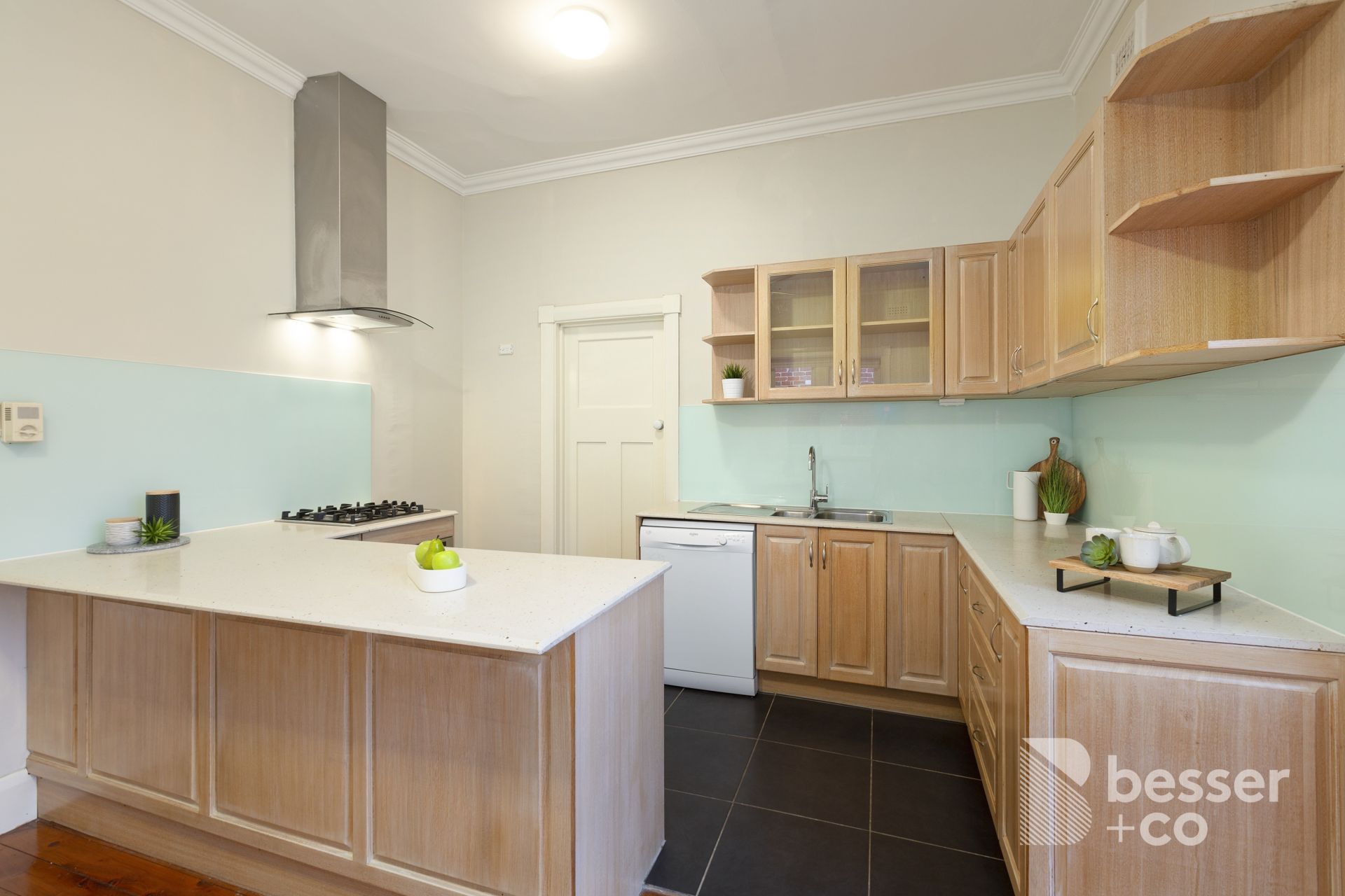 36 Lockhart Street, Caulfield - Thumbnail 6