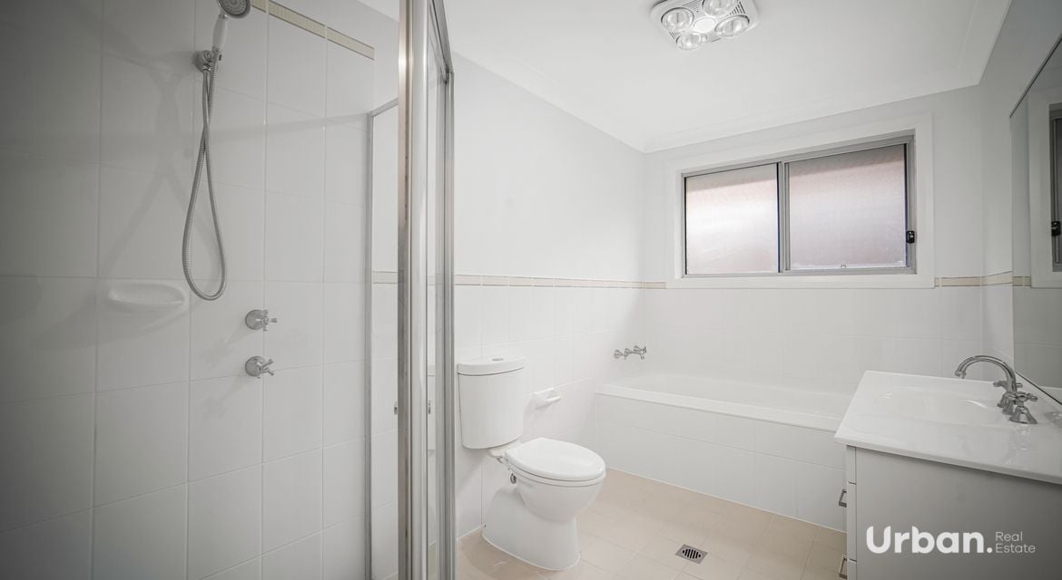 Middleton Grange 1 Broadbent Avenue
