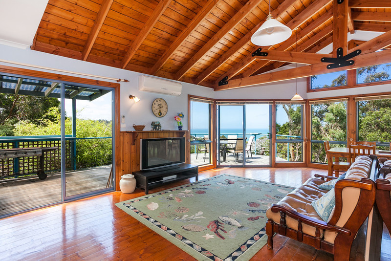 18 Hopetoun Terrace, Lorne, VIC, Lorne - Thumbnail 3