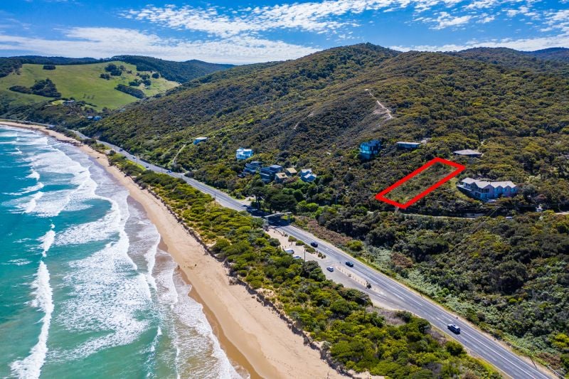 17 Golf Links Road, Eastern View, VIC, Eastern View - Thumbnail 3