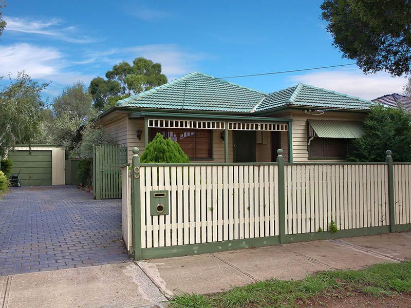 9 Poole Street, Deer Park - Thumbnail 2