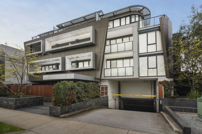 301/951 Dandenong Road Service Road, Malvern East - Thumbnail 2