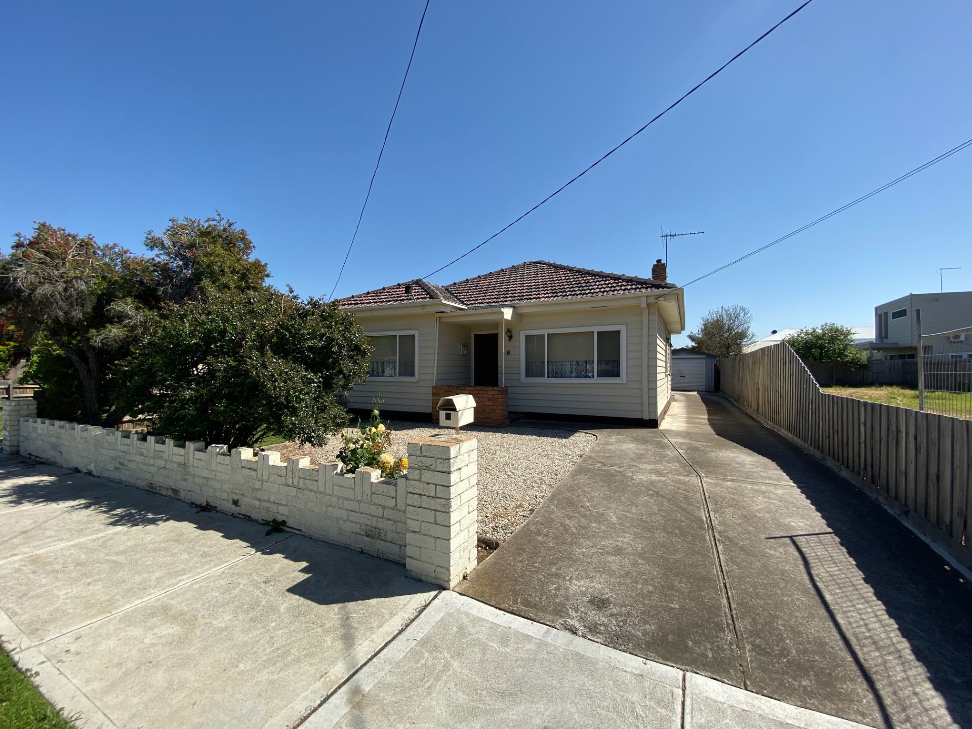 8 Adeney Street, Yarraville - Thumbnail 3