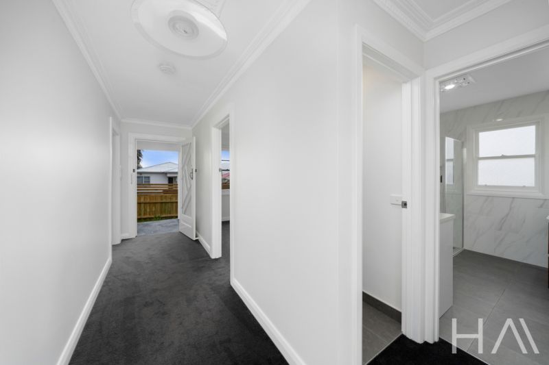 1/8 Kenbrae Avenue Glenorchy, Glenorchy - Thumbnail 6