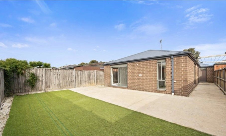 Stylish Family Living in Prime Location