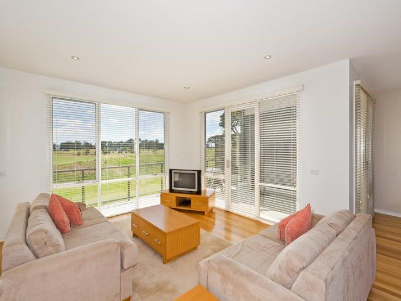 11/110 Tomara Drive BARWON HEADS VIC, Barwon Heads - Thumbnail 3