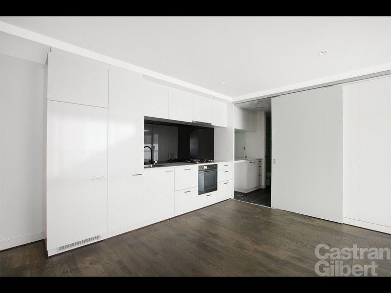 311/81 Asling Street, Brighton - Thumbnail 4