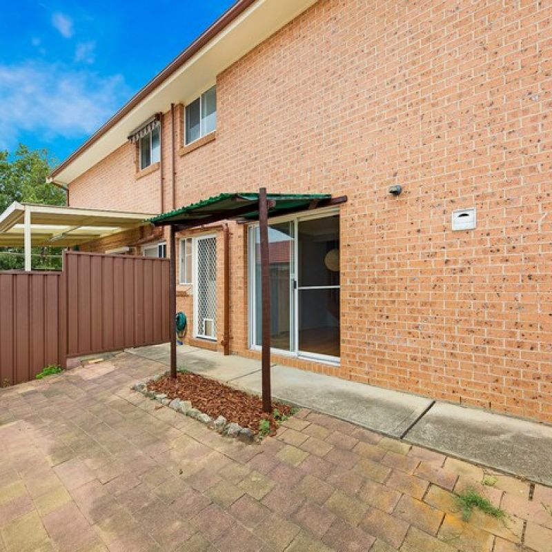 2/23 Chester Road, Ingleburn Linkers Real Estate