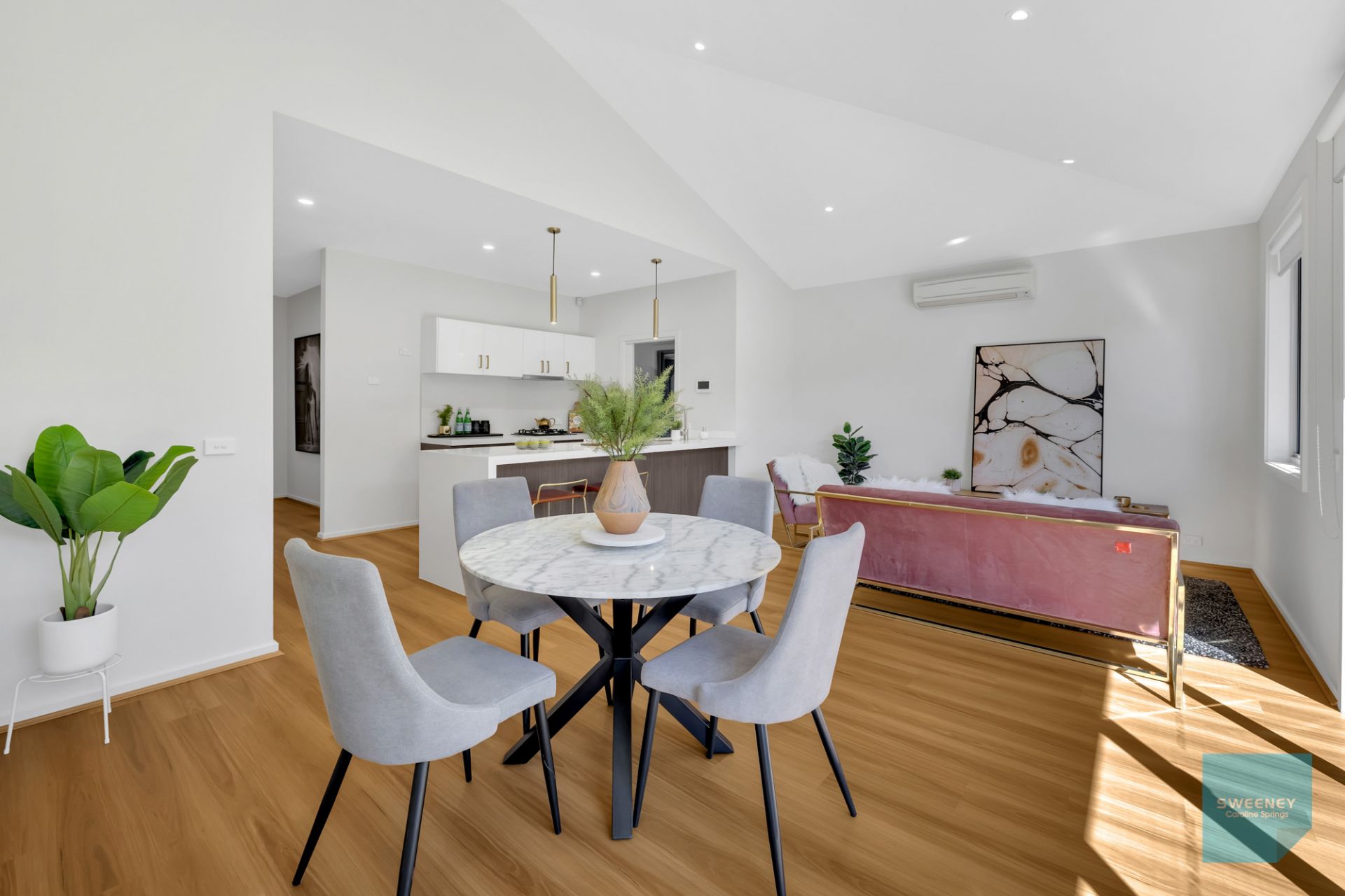 7 Cassan Way, Caroline Springs - Thumbnail 6