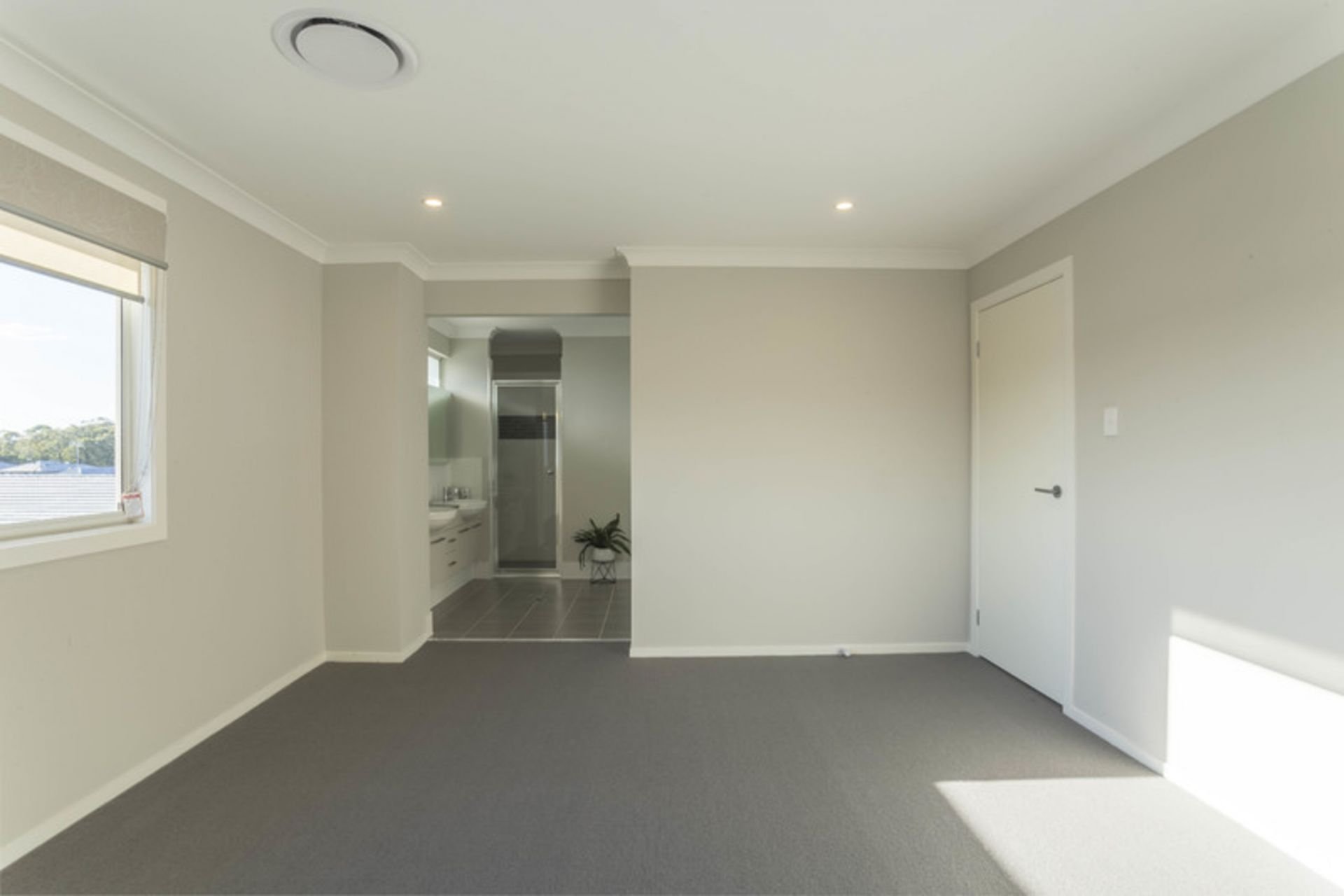 Colebee 59 Sugarloaf Crescent | Greenway Estate