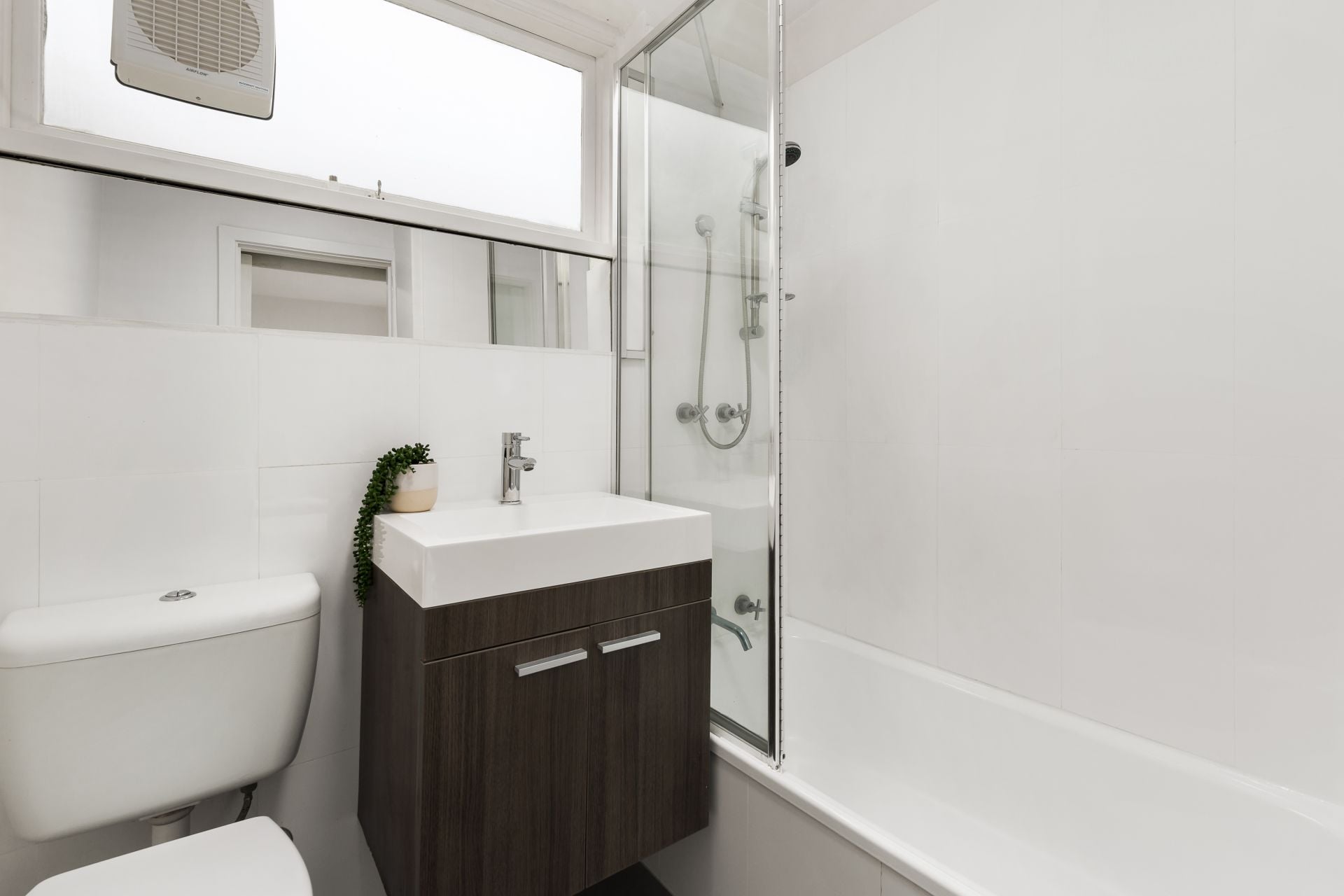 Flexible Living, Dynamic Locale