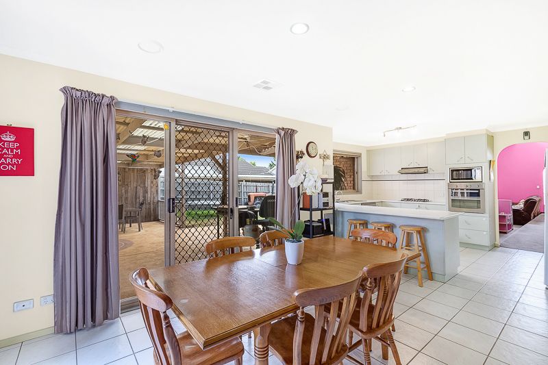28 Cairns Drive, Bacchus Marsh - Thumbnail 6