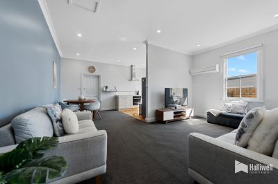 2
 
 
 
  
 
 
 1
 
 
 
  
 
 
 2
 
 
 
 
 
 
 
 17 Henry Street, Devonport TAS 7310, Devonport - Thumbnail 2