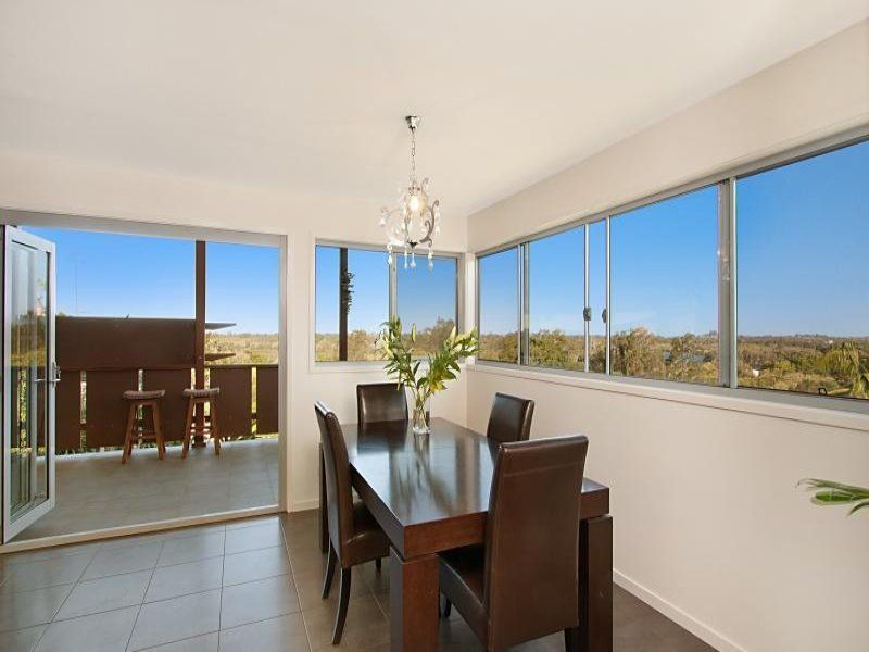 7 Mariners Crescent BANORA POINT NSW, Banora Point - Thumbnail 3