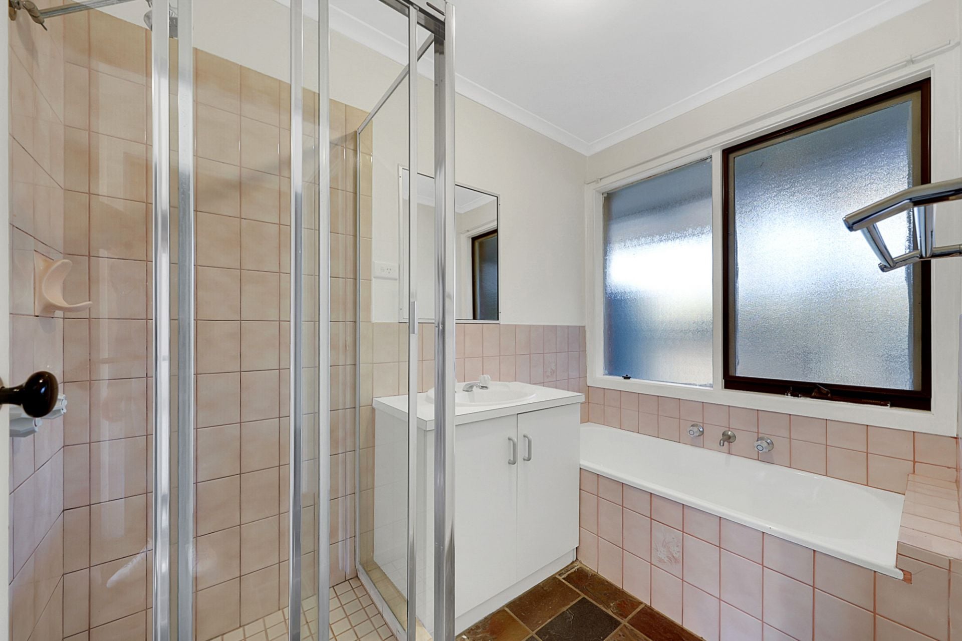 PRESENTABLE FAMILY HOME