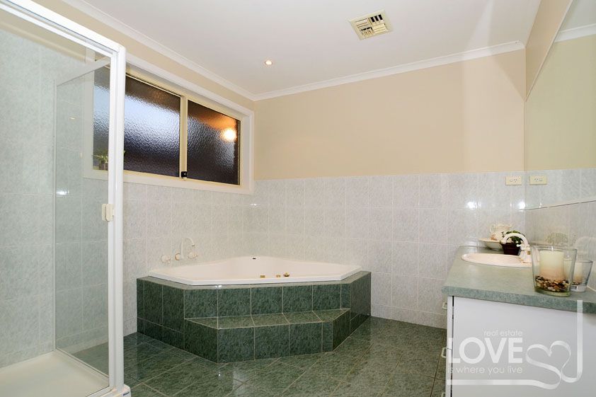 Privacy, Proportions & A Perfect Setting