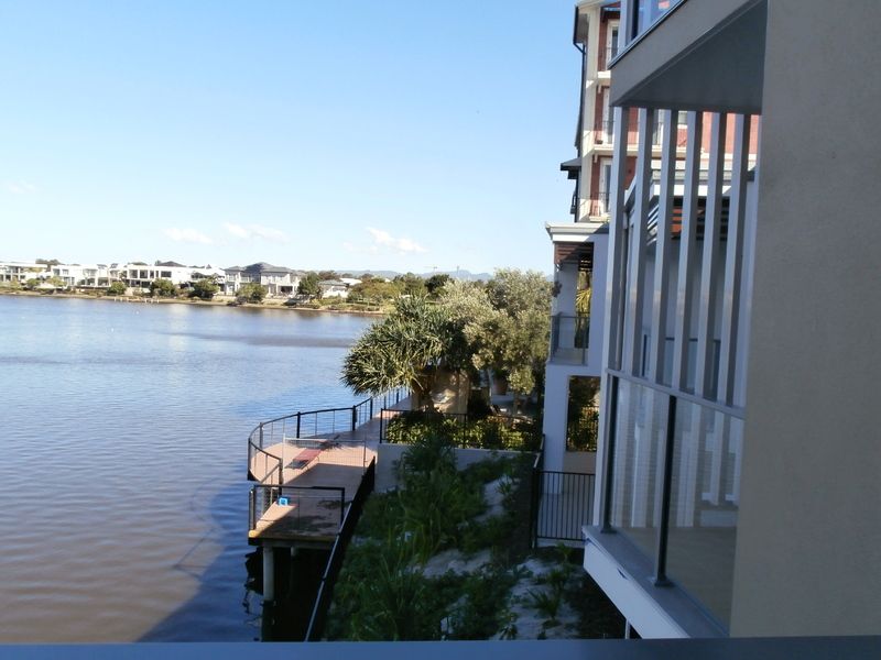 real-estate-for-lease-4-3028-the-boulevard-carrara-qld