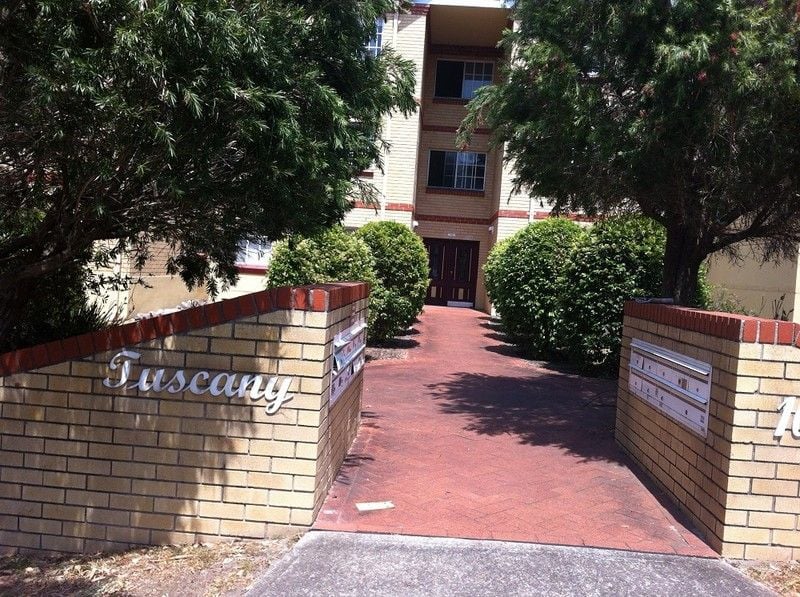 10 Searl Road