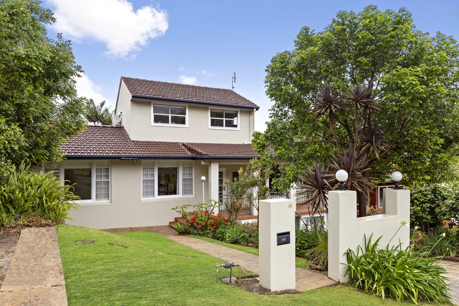 Real Estate For Sale 35 McMahon Street Mount Ousley , NSW