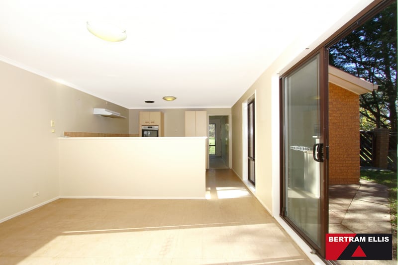 27 Le Souef Crescent, Florey - Thumbnail 3