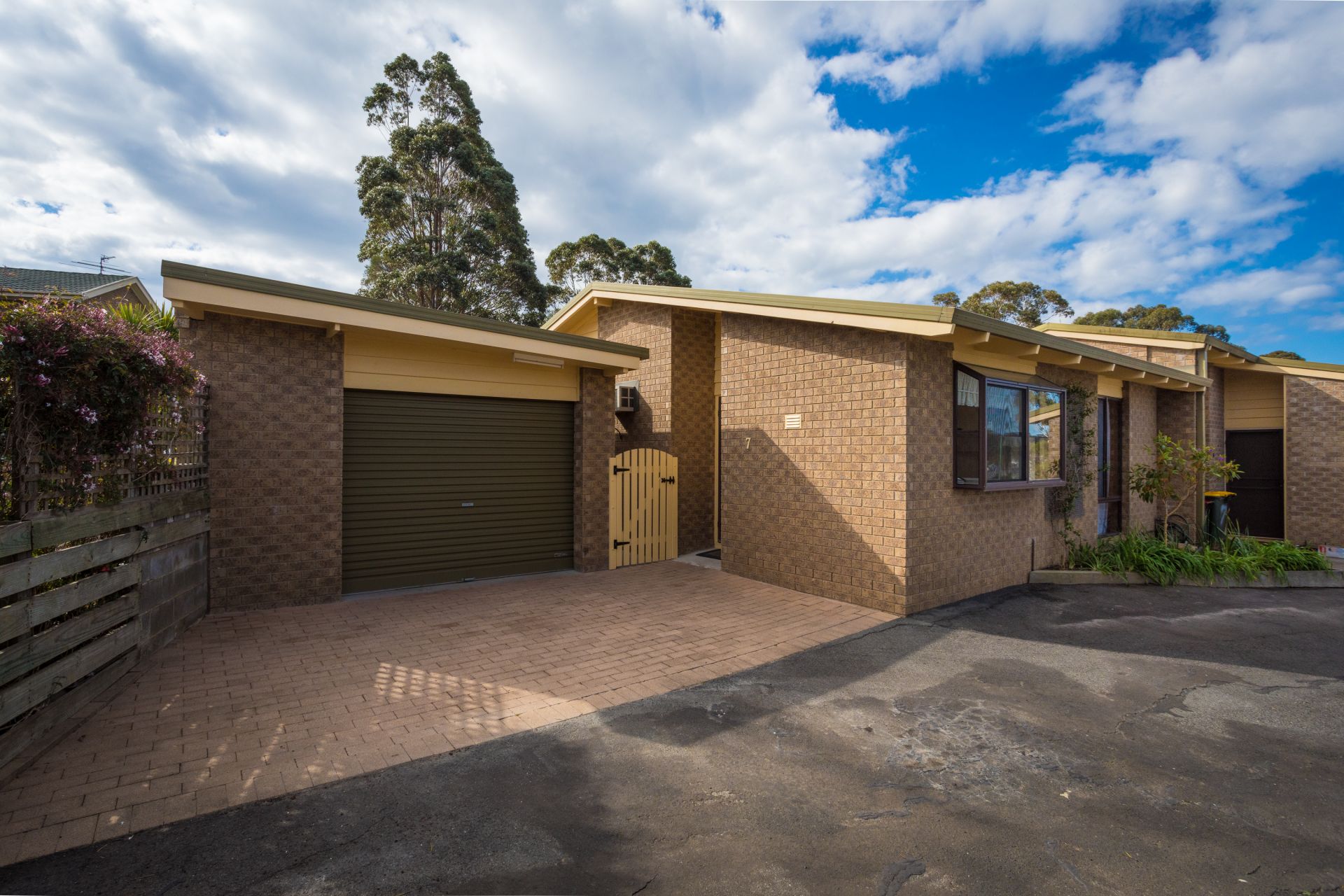 7/10 Quondola St, Pambula