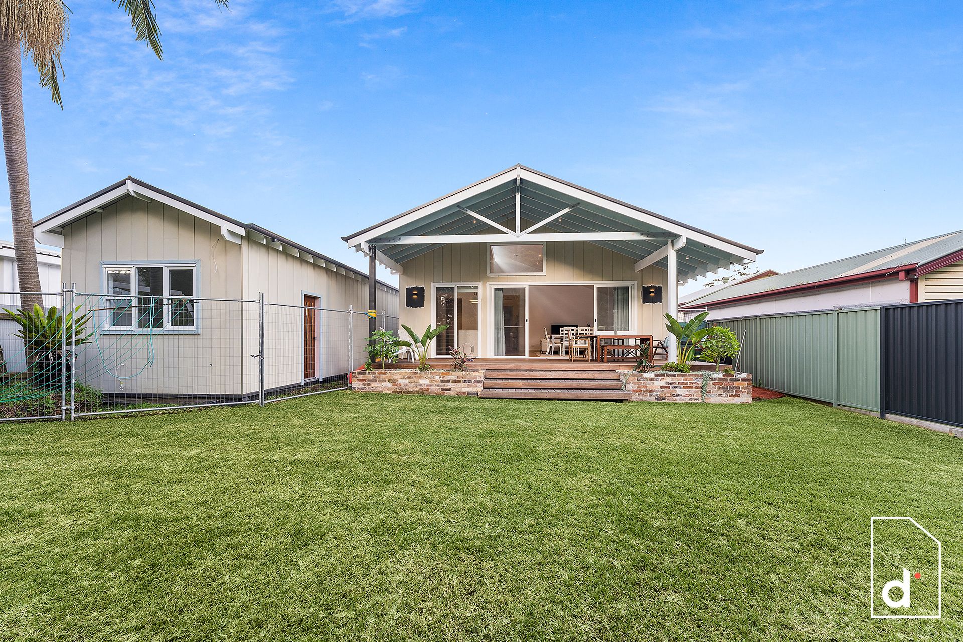 42 Mitchell Road, Woonona NSW 2517
