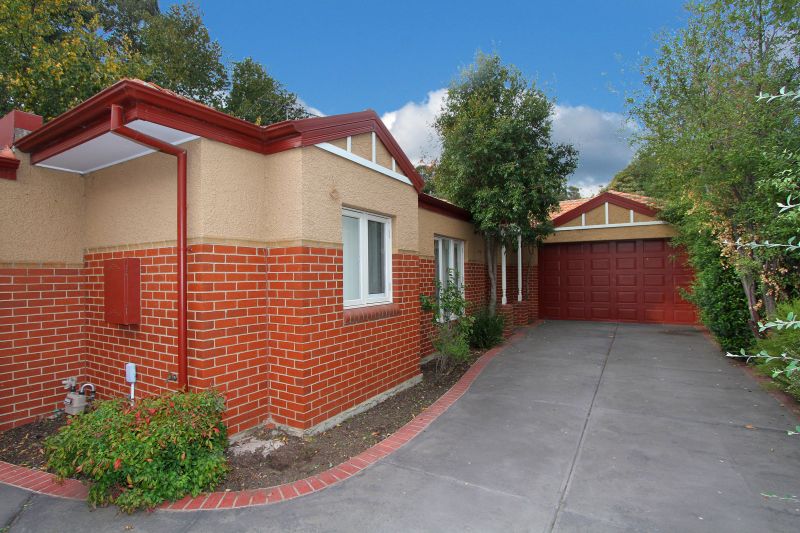 2/6 Lindsey Street, Reservoir