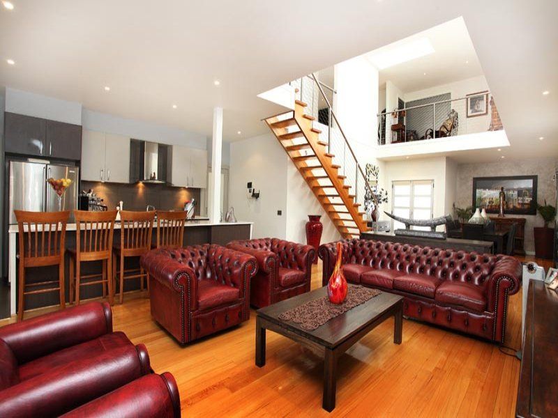4 Stradbroke Gardens, Caroline Springs - Thumbnail 4
