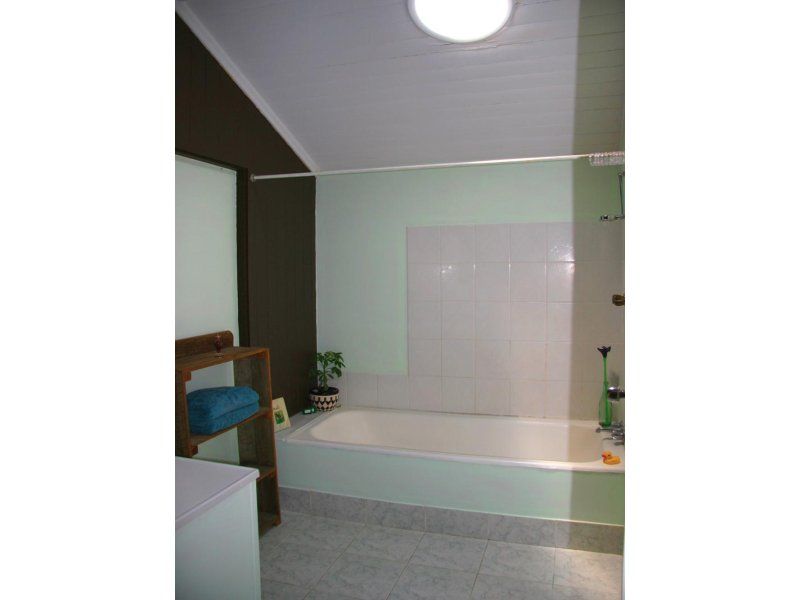 202A Kennedy Drive TWEED HEADS WEST NSW, Tweed Heads West - Image 1