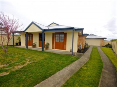 4
 
 
 
  
 
 
 2
 
 
 
  
 
 
 2
 
 
 
 
 
 
 
 4 Dukes Court, LATROBE TAS 7307, Latrobe - Thumbnail 2