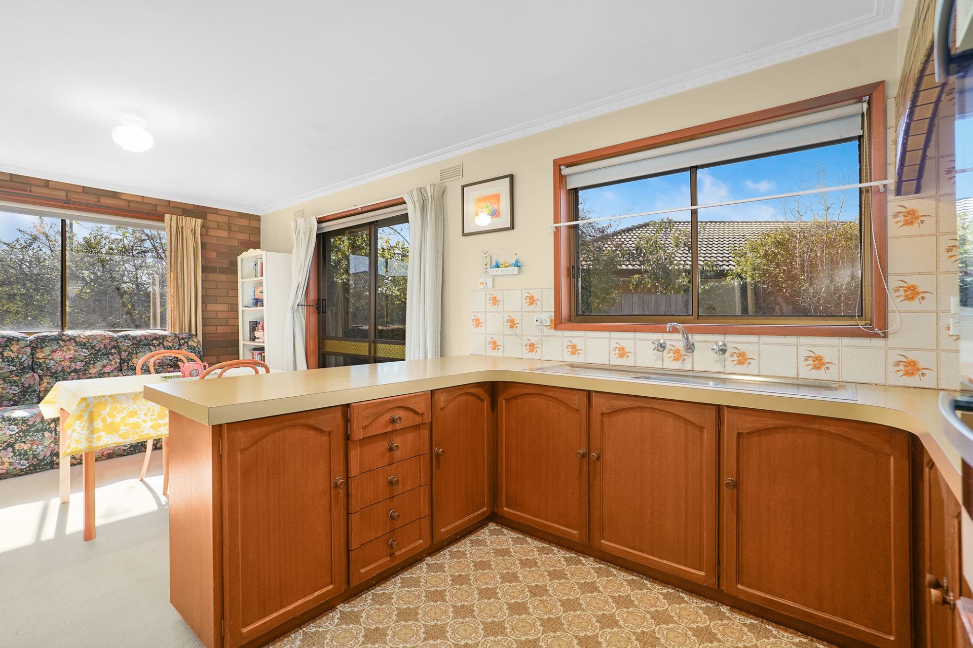 6 Shaw Avenue, Wendouree, Wendouree - Thumbnail 6