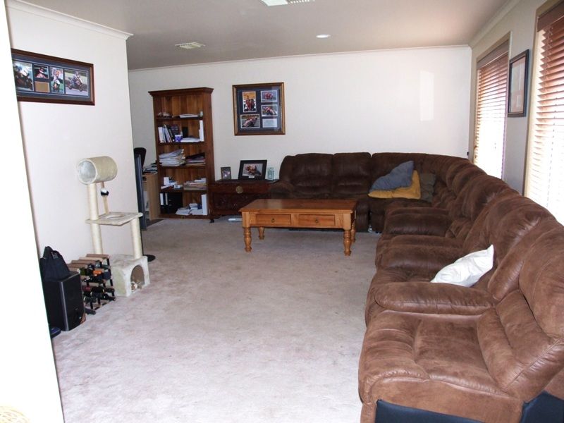 149 Halletts Way, Bacchus Marsh - Thumbnail 4
