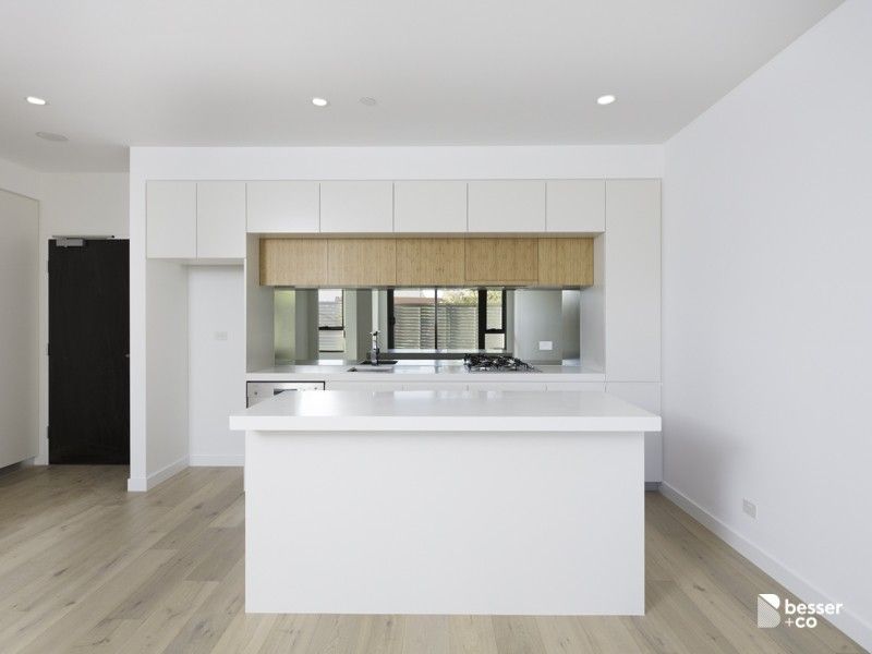 103/144 Hawthorn Road, Caulfield North - Thumbnail 3