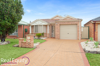 18  Chauvel Avenue, Wattle Grove