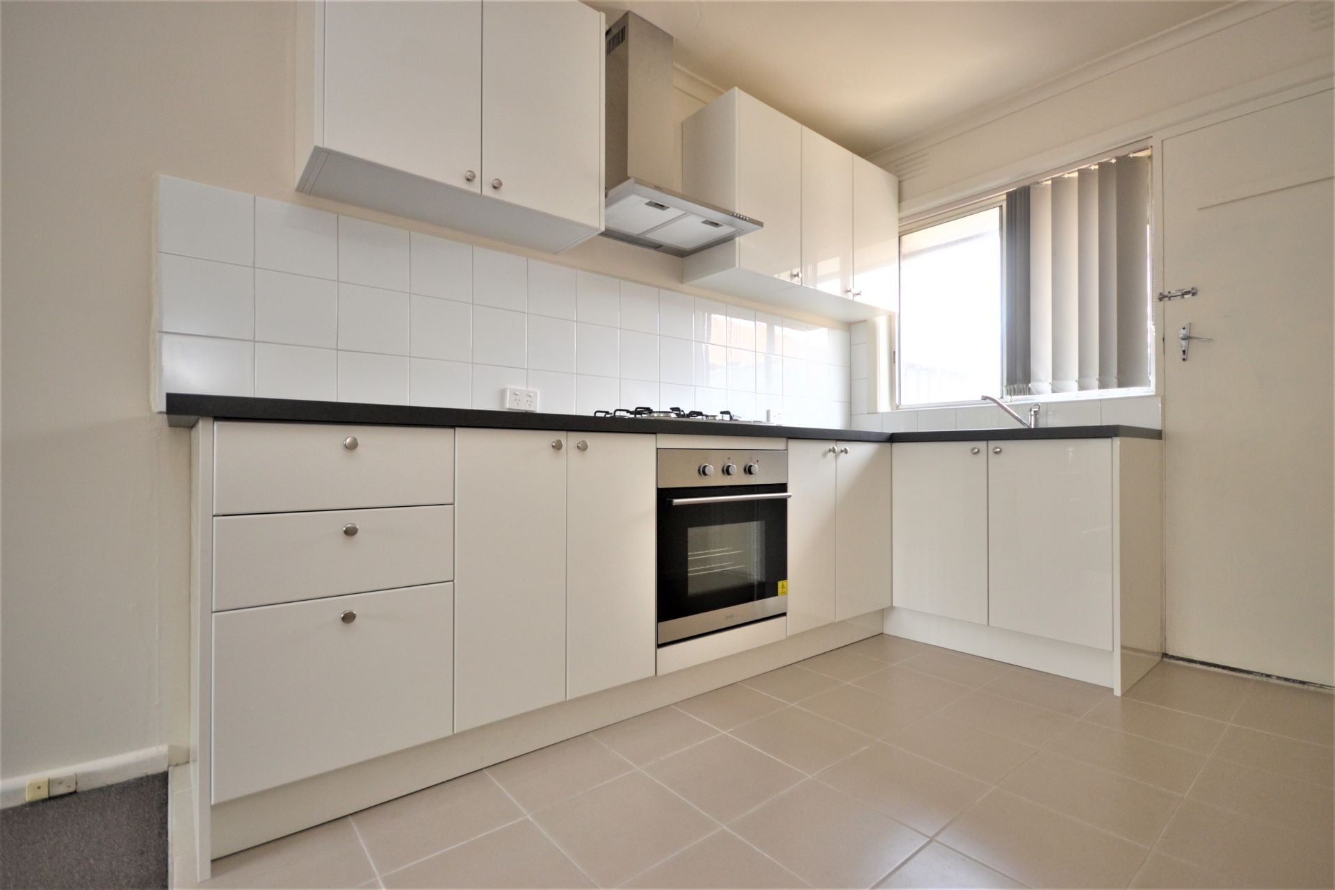 LIGHT BRIGHT AND SPACIOUS