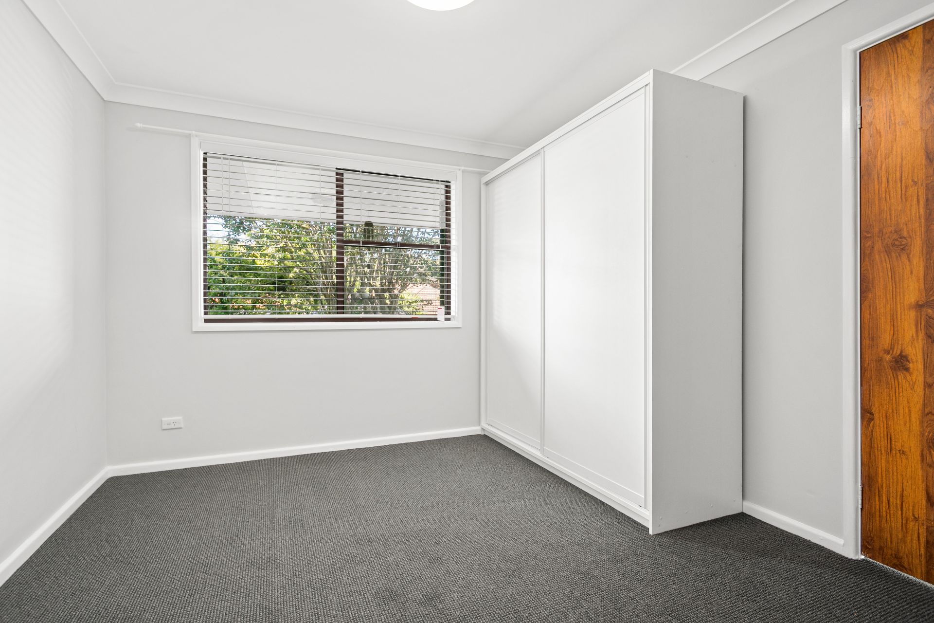 2/137A Gannons Road Caringbah South NSW, Caringbah South - Thumbnail 4