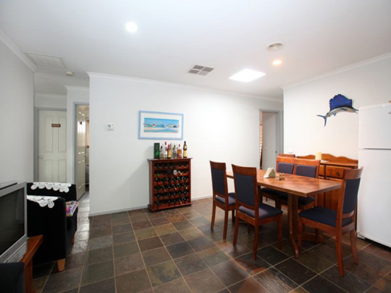 3 Charles Grimes Place, Seabrook - Thumbnail 4