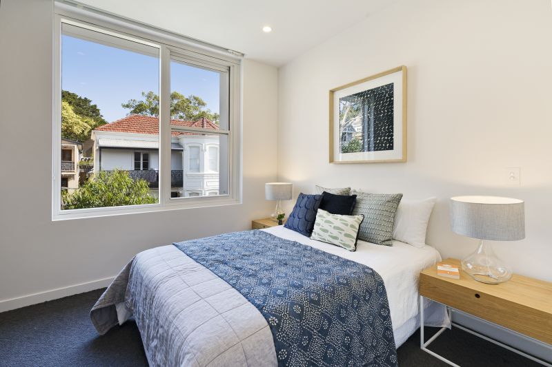 8/102 Elliott Street, Balmain