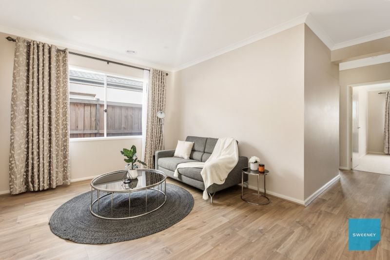 5 Wavell Parade, Fraser Rise - Thumbnail 7