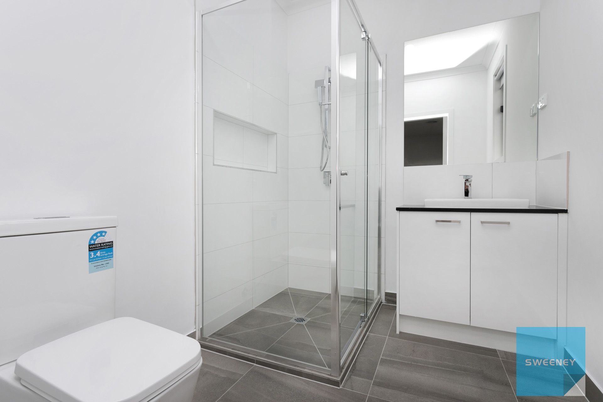 78 Hawking Crescent, Fraser Rise - Thumbnail 8