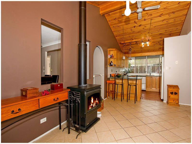 82 Colonial Drive, Bligh Park - Thumbnail 3
