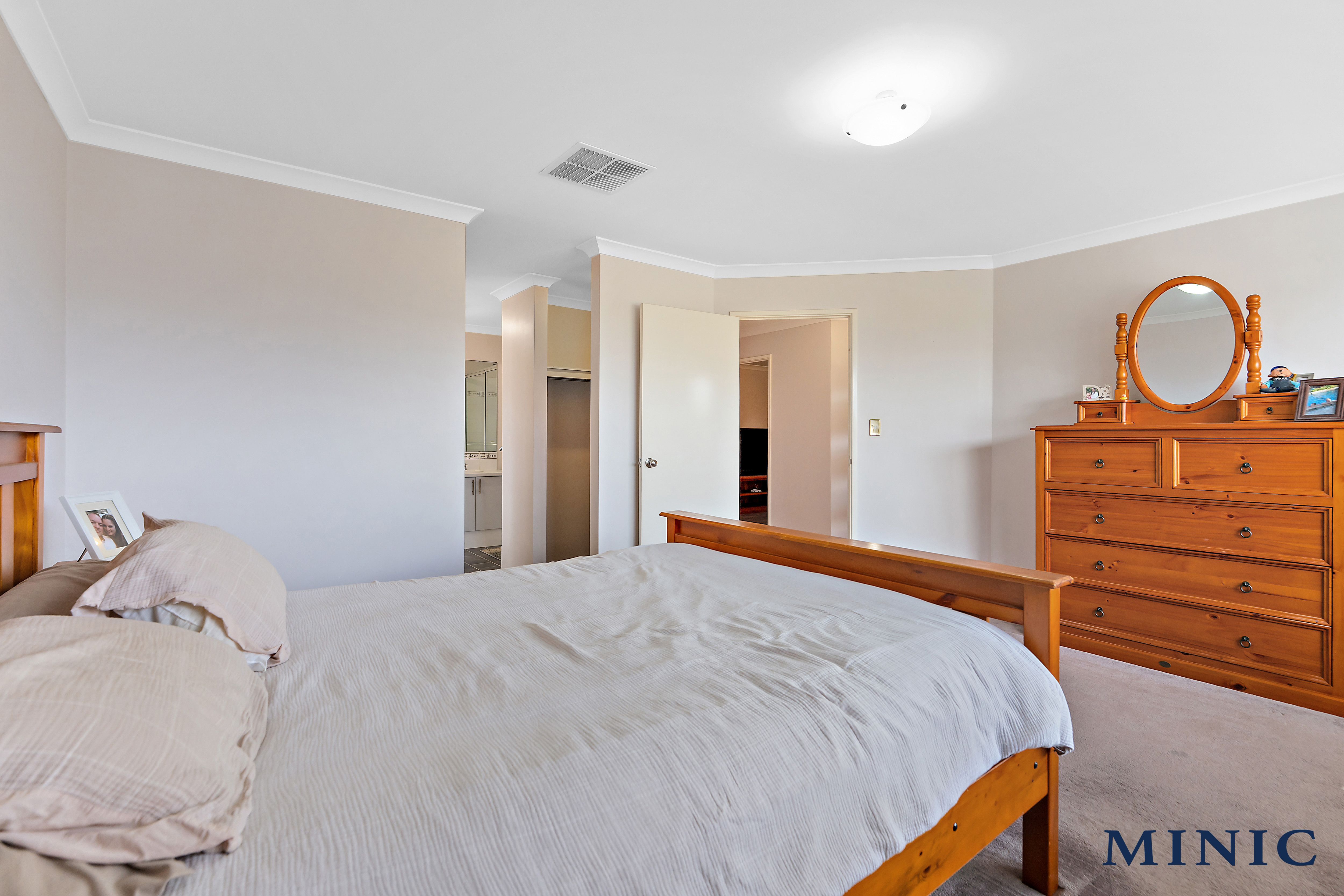 8 Gaffin Road, Byford