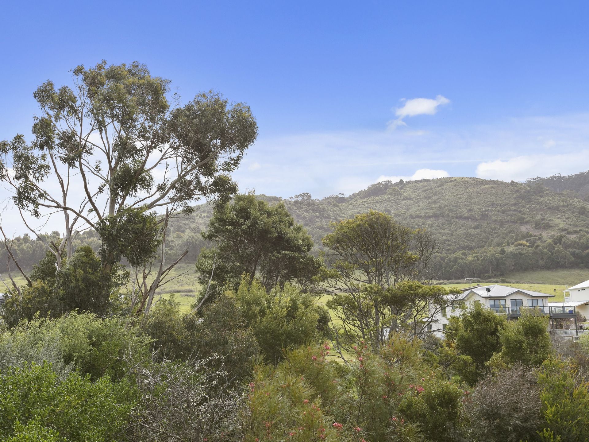 2/10 Banksia Court, Apollo Bay - Thumbnail 4