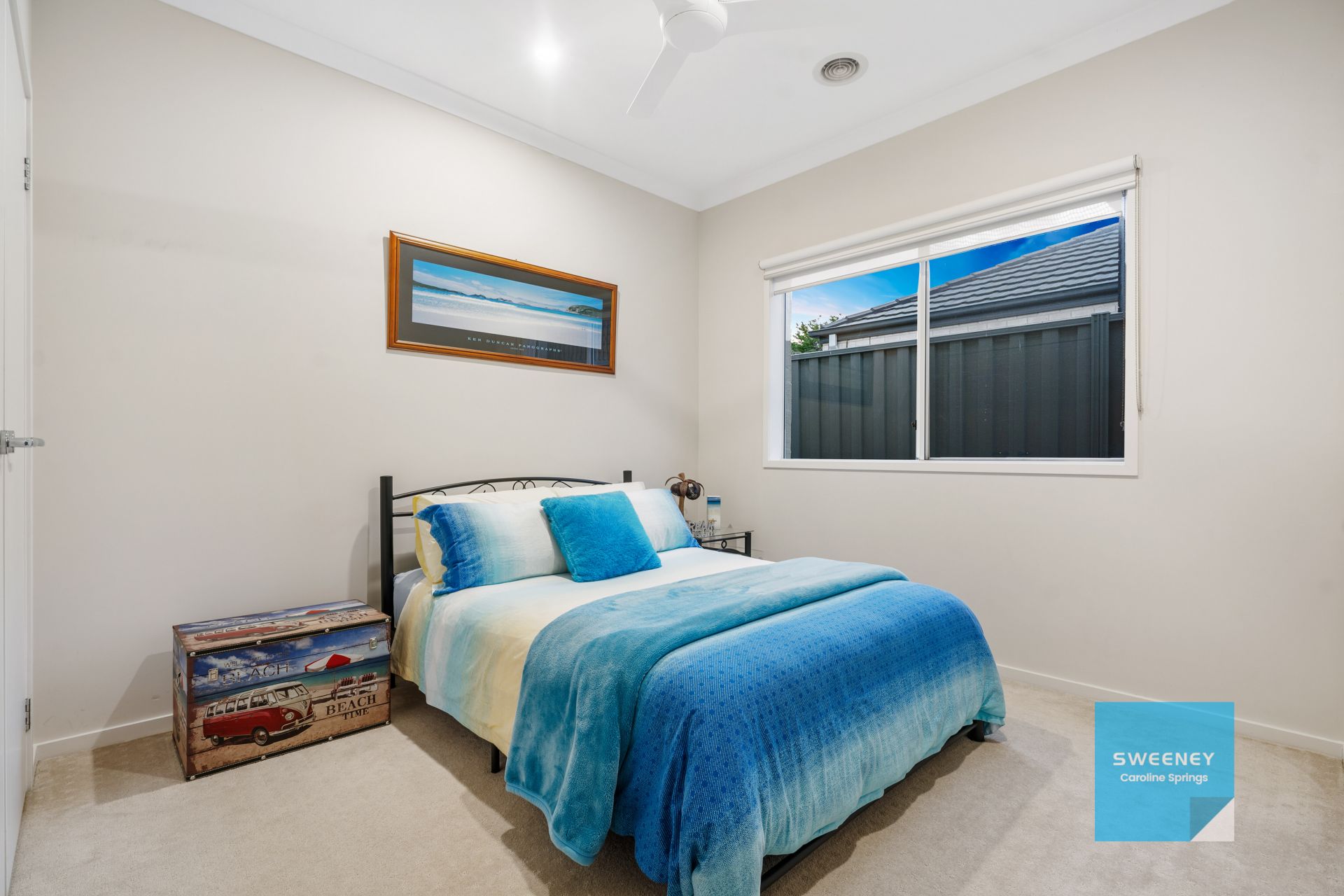 6 Scotsburn Place, CAROLINE SPRINGS Sweeney Estate Agents