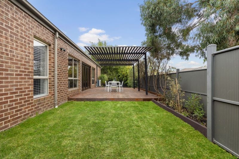 84 Hawkstowe Parade, South Morang