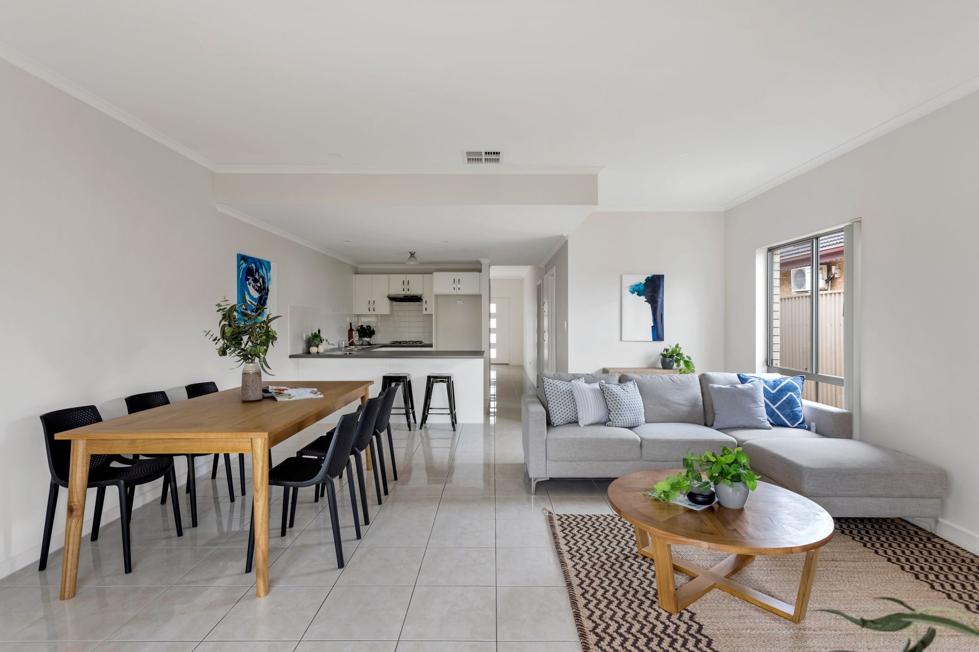 11B Raggatt Crescent MITCHELL PARK SA, Mitchell Park - Thumbnail 2