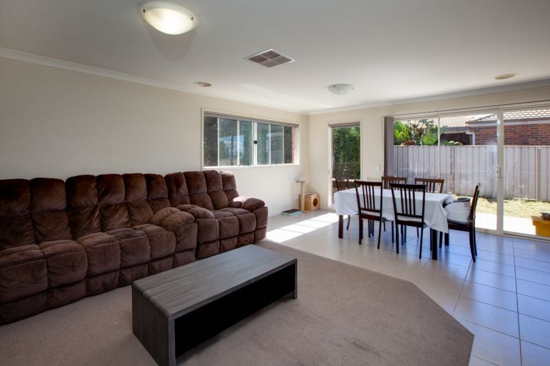 4 Chafia Place Lavington NSW, Lavington - Thumbnail 3