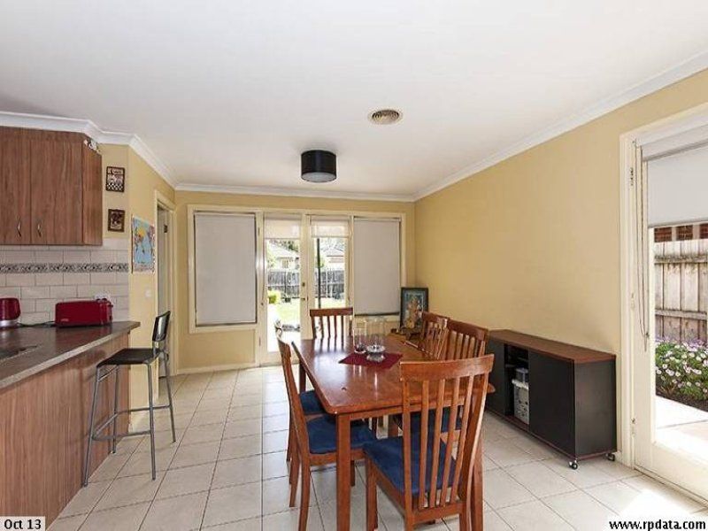 47 The Lakes Blvd SOUTH MORANG, South Morang - Thumbnail 4