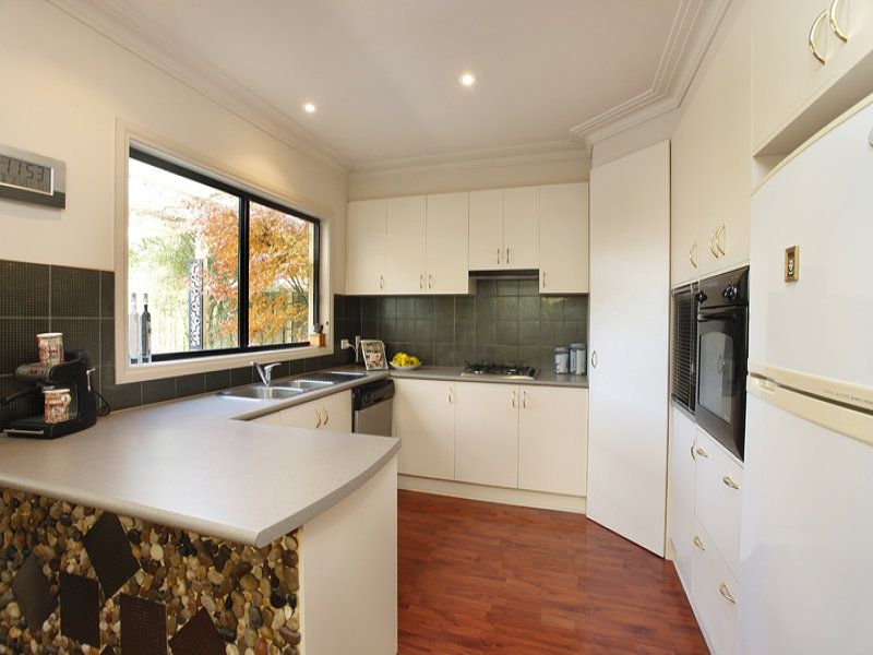 21 The Crescent, Point Cook - Thumbnail 4